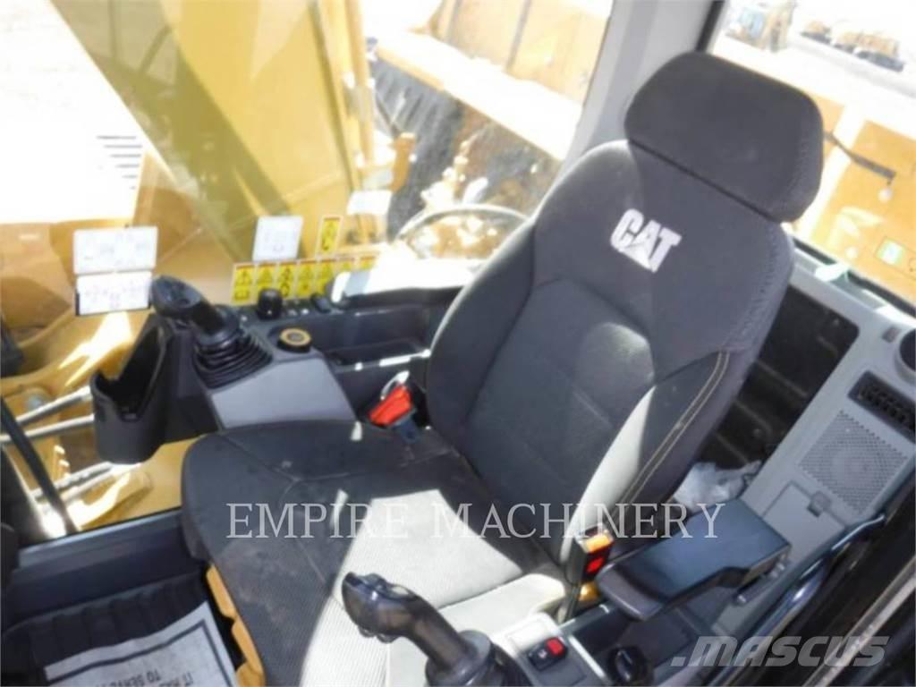 CAT 330-07 대형 굴삭기 29톤 이상