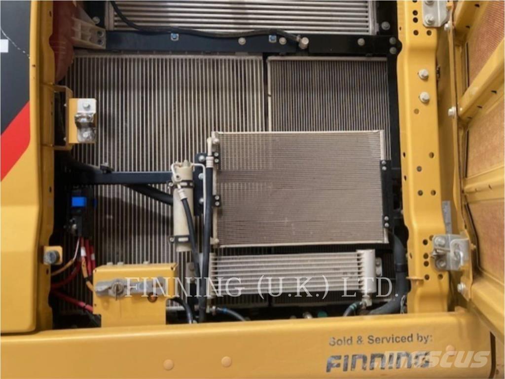 CAT 330 2D 대형 굴삭기 29톤 이상