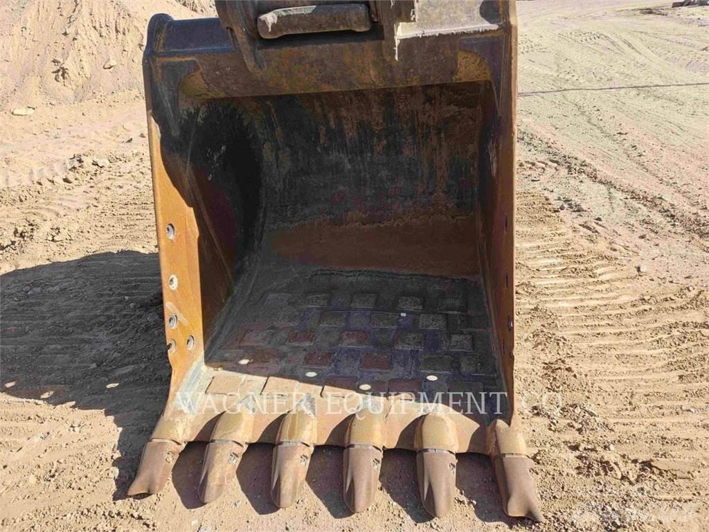 CAT 330CL 대형 굴삭기 29톤 이상