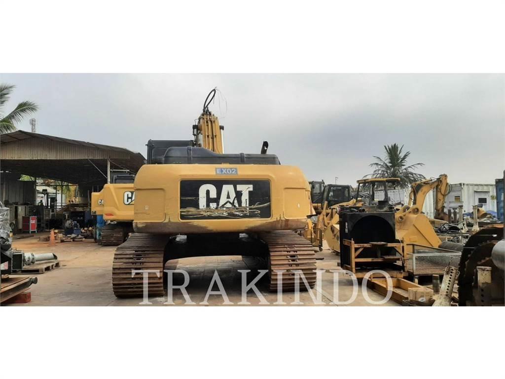 CAT 330D2L 대형 굴삭기 29톤 이상