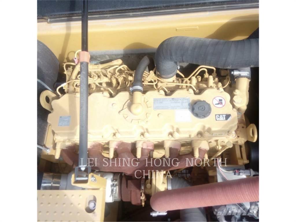 CAT 330D2L 대형 굴삭기 29톤 이상