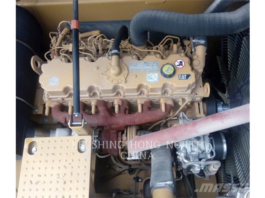 CAT 330D2L 대형 굴삭기 29톤 이상