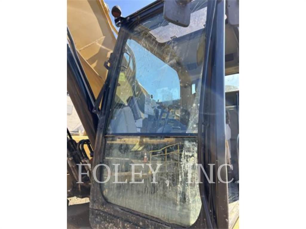 CAT 330FL 대형 굴삭기 29톤 이상