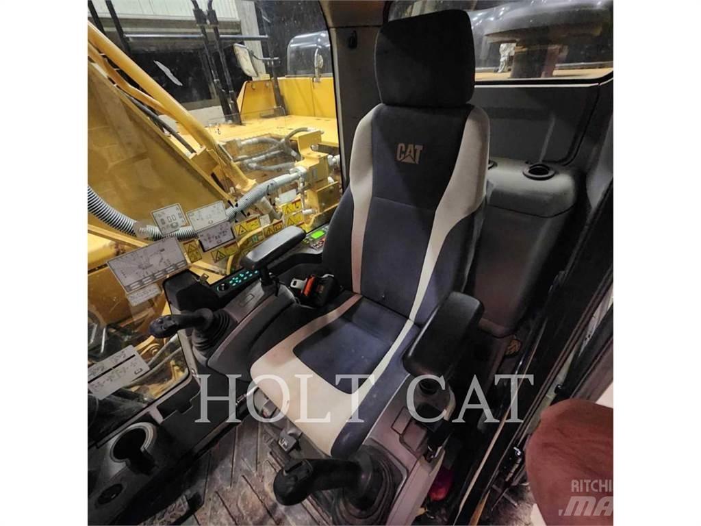 CAT 330FL TC 대형 굴삭기 29톤 이상