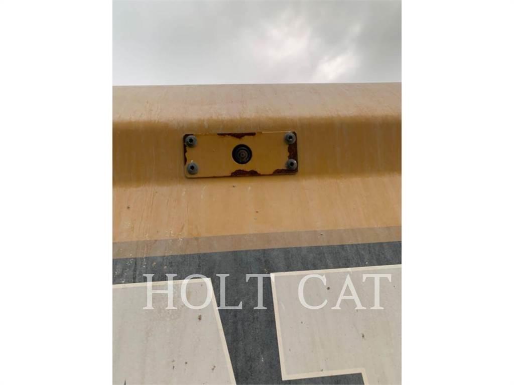 CAT 330GC 대형 굴삭기 29톤 이상