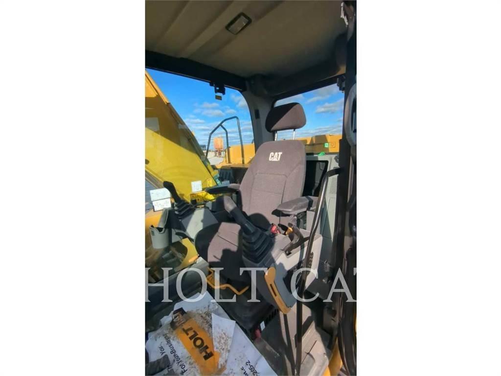 CAT 330GC 대형 굴삭기 29톤 이상