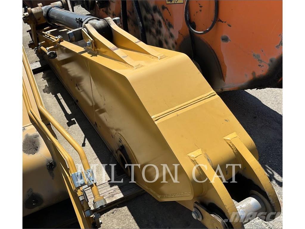 CAT 330GC 106 STICK 관절형 전동이동 리프트