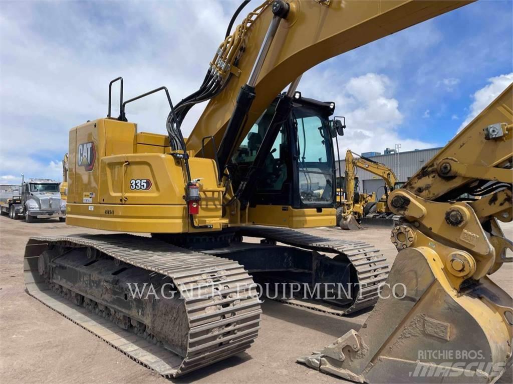 CAT 335 대형 굴삭기 29톤 이상