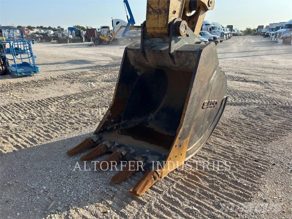 CAT 335F LCR 대형 굴삭기 29톤 이상