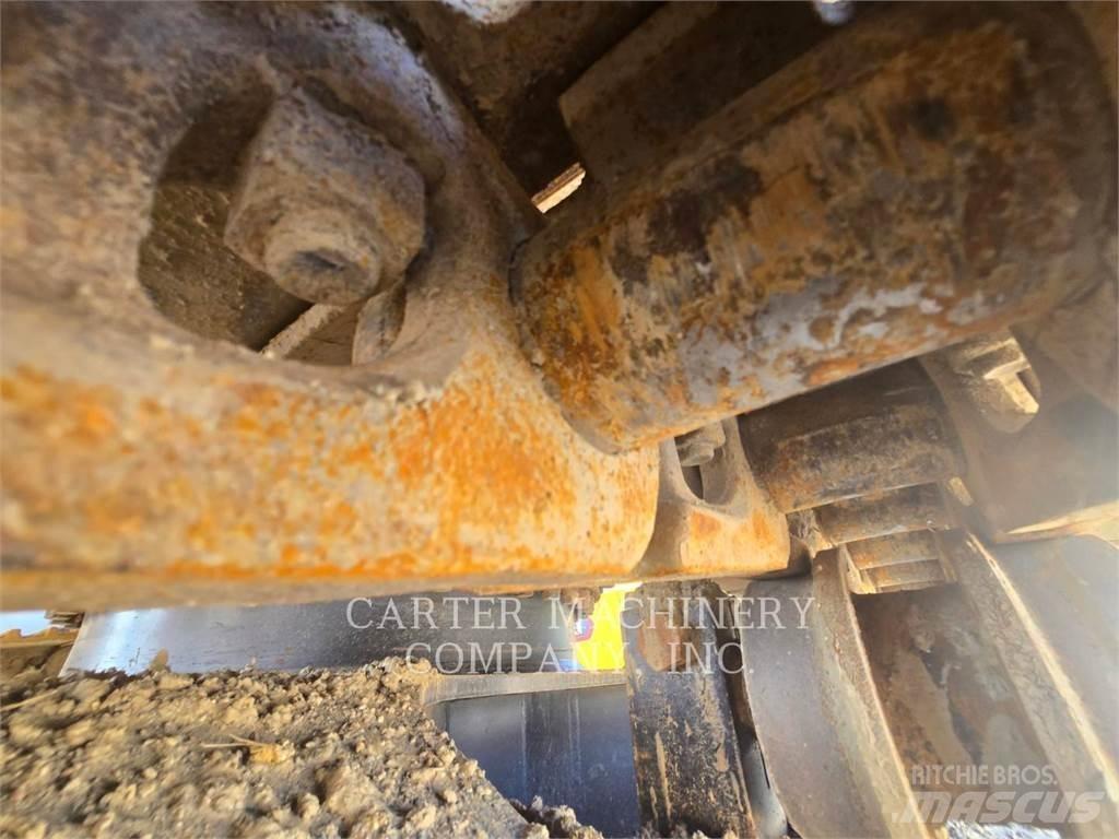 CAT 335FLCR 대형 굴삭기 29톤 이상