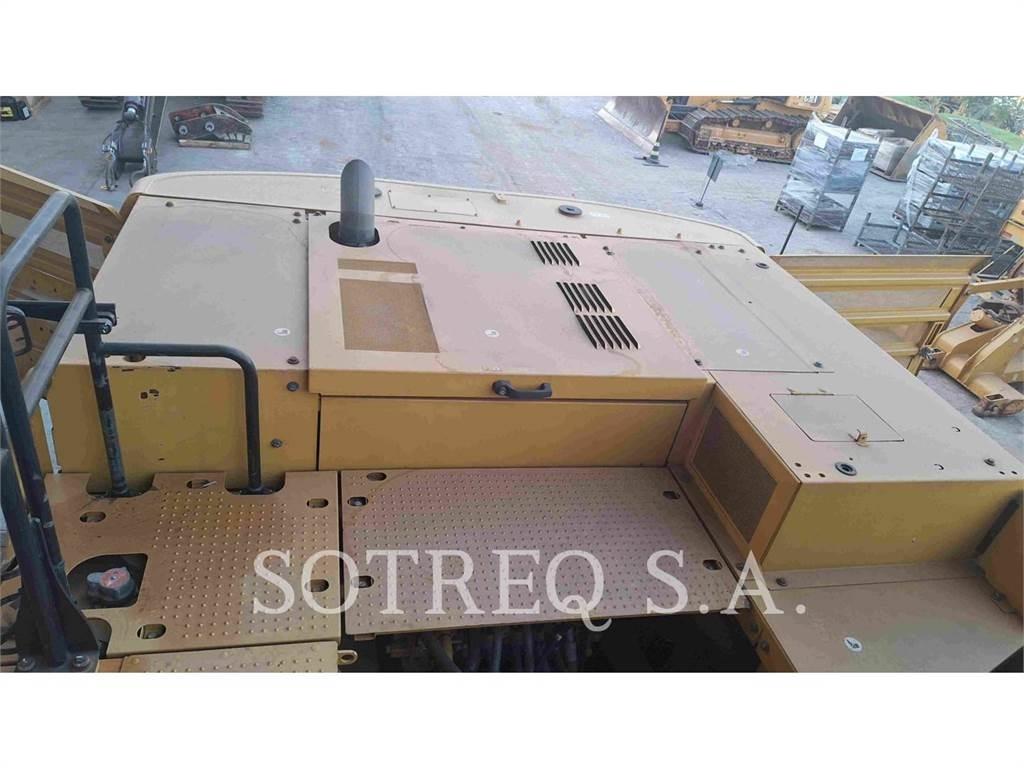CAT 33607 대형 굴삭기 29톤 이상