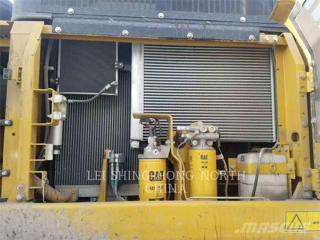 CAT 336D2 대형 굴삭기 29톤 이상