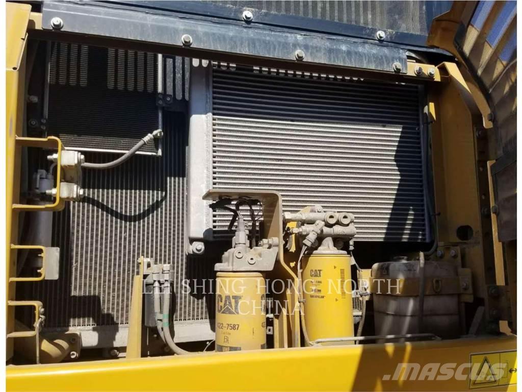 CAT 336D2 대형 굴삭기 29톤 이상