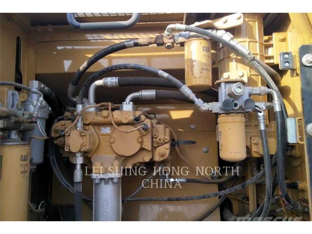 CAT 336D2 대형 굴삭기 29톤 이상