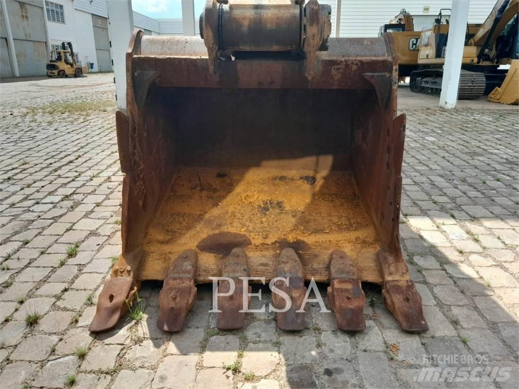 CAT 336D2L 대형 굴삭기 29톤 이상