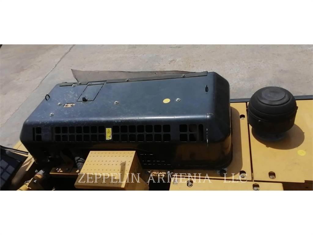 CAT 336D2L 대형 굴삭기 29톤 이상