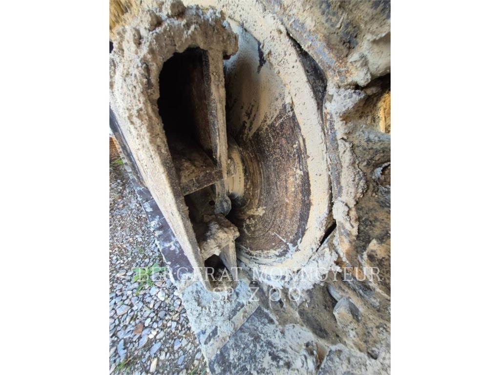 CAT 340 대형 굴삭기 29톤 이상