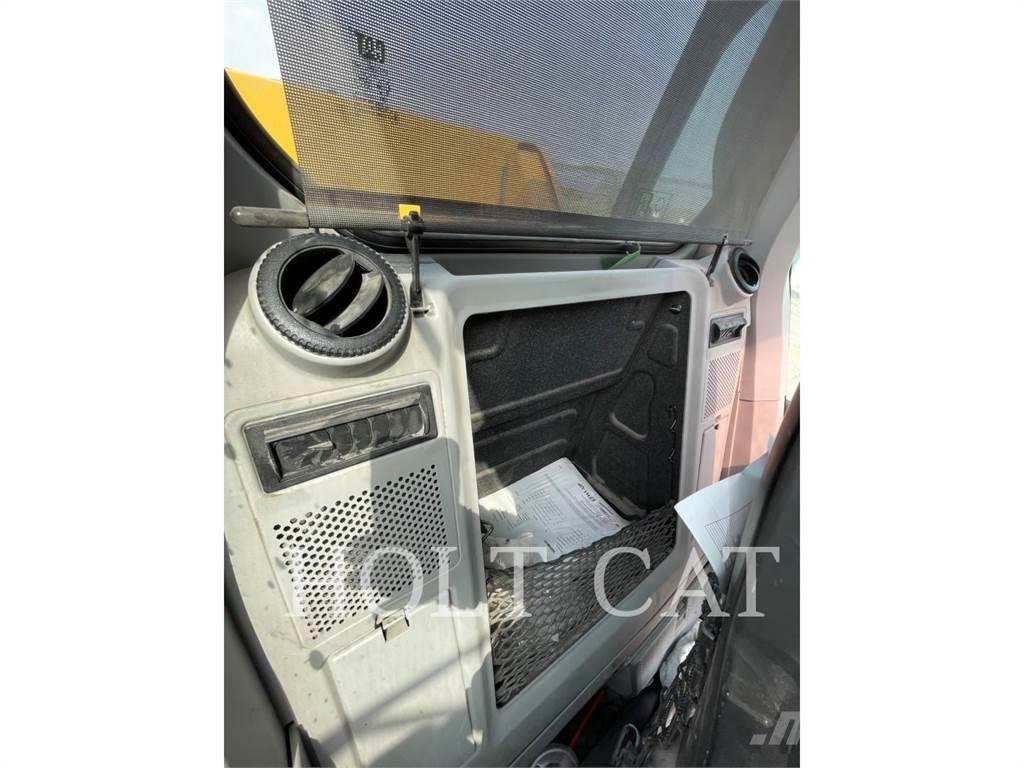 CAT 340 12 대형 굴삭기 29톤 이상