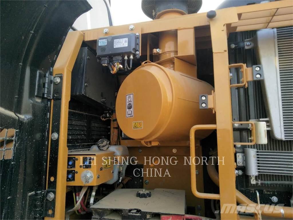 CAT 340D2L 대형 굴삭기 29톤 이상