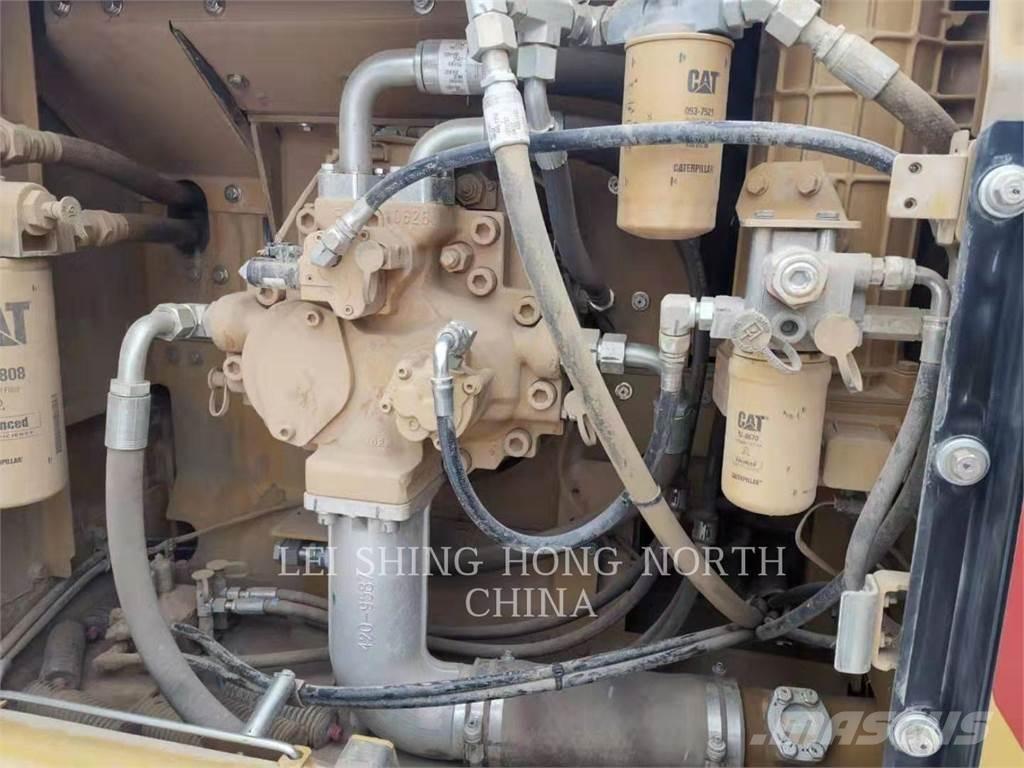 CAT 340D2L 대형 굴삭기 29톤 이상