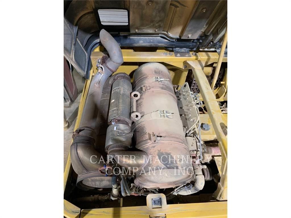 CAT 349FL 대형 굴삭기 29톤 이상