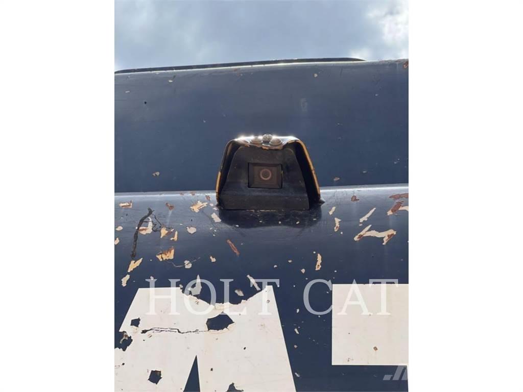 CAT 349FL TC 대형 굴삭기 29톤 이상