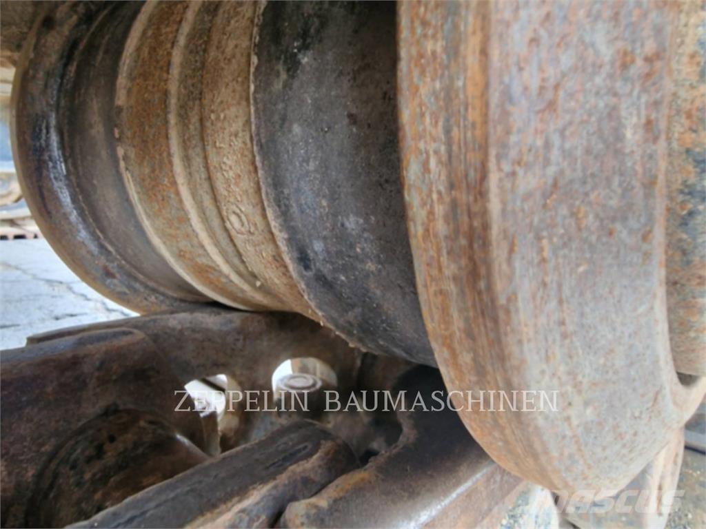 CAT 352-07A 대형 굴삭기 29톤 이상