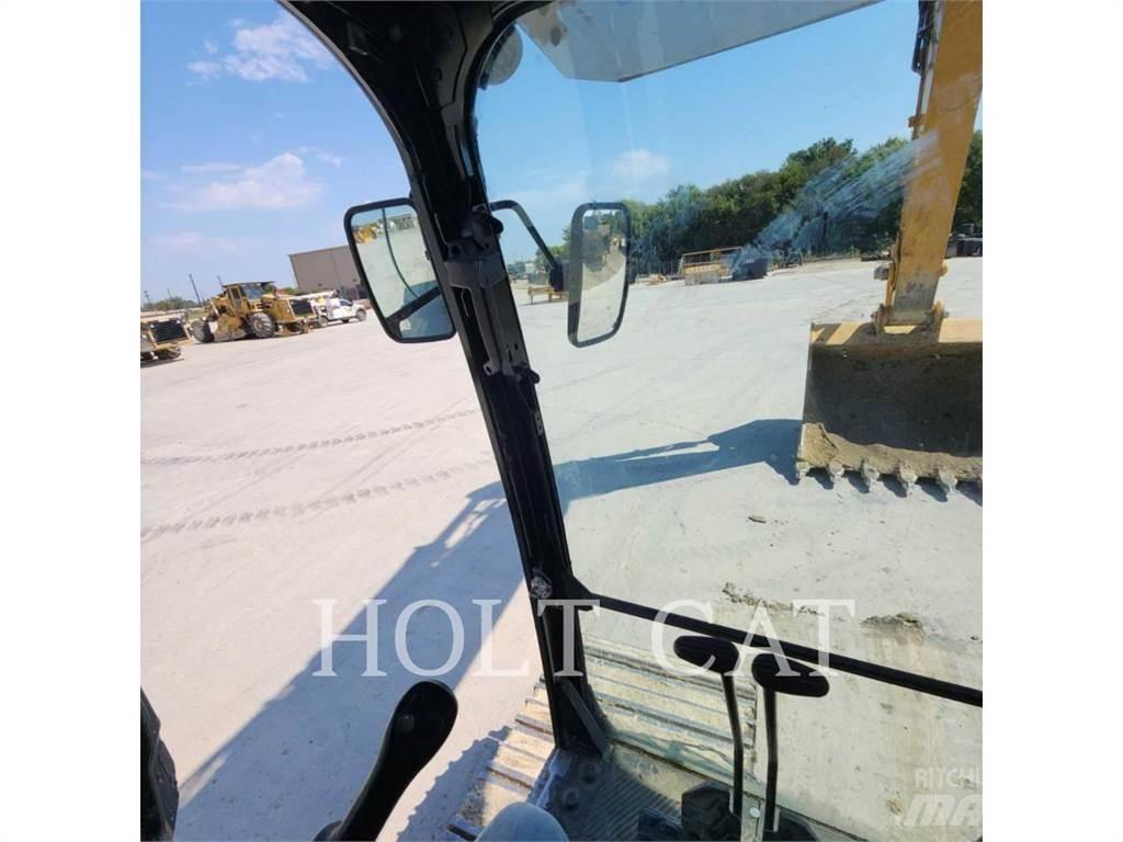 CAT 352 11 대형 굴삭기 29톤 이상