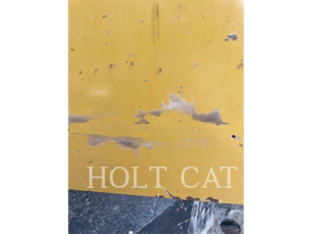 CAT 352 12 TC 대형 굴삭기 29톤 이상