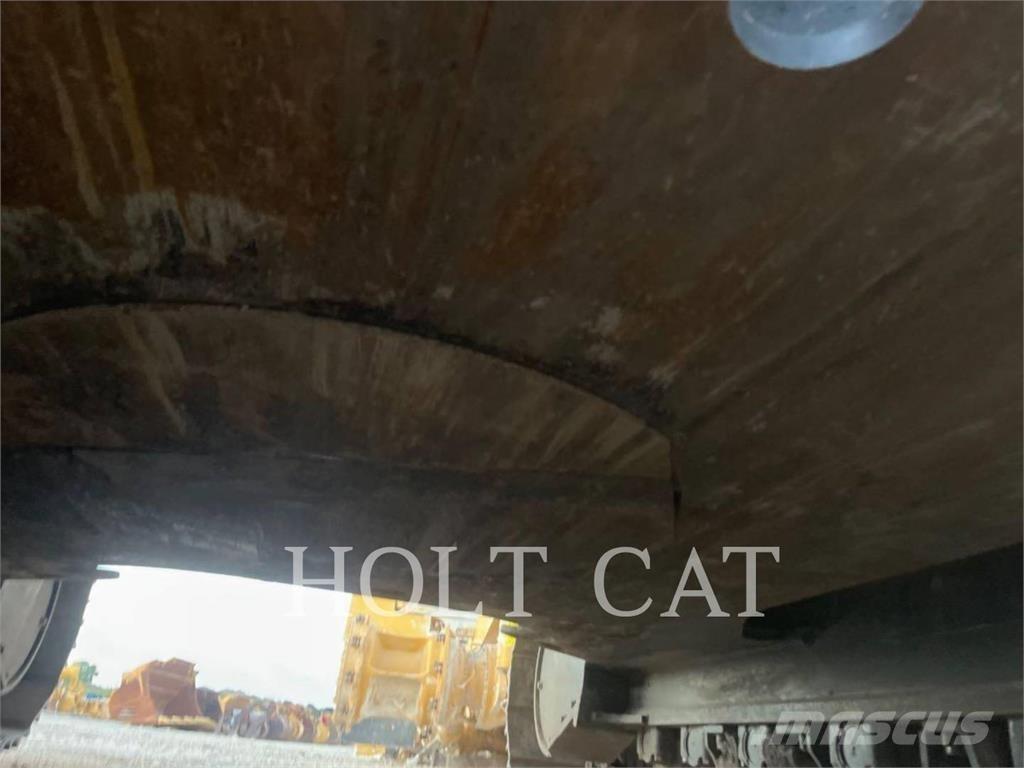 CAT 352 12 TC 대형 굴삭기 29톤 이상