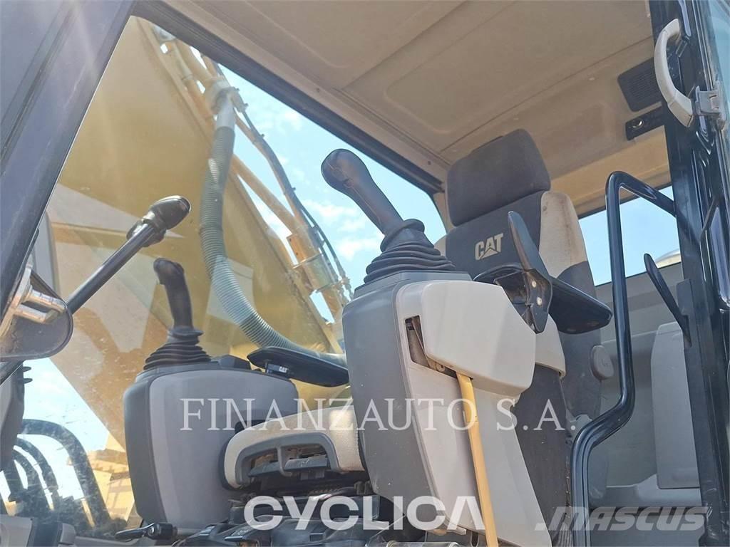CAT 352FL 대형 굴삭기 29톤 이상