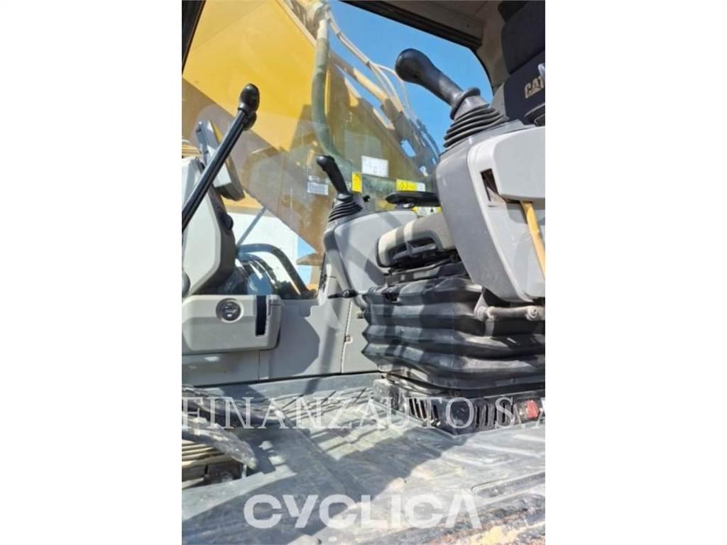 CAT 352FL 대형 굴삭기 29톤 이상