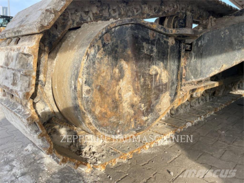 CAT 352FL 대형 굴삭기 29톤 이상