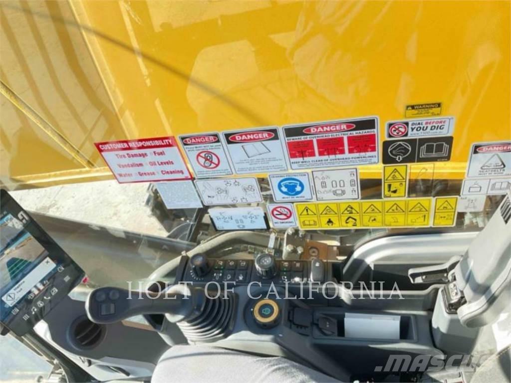 CAT 374 2D 대형 굴삭기 29톤 이상