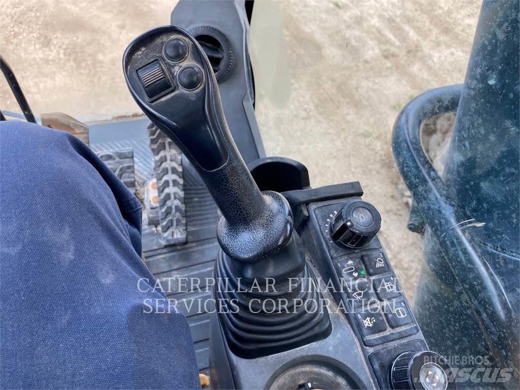 CAT 37407 대형 굴삭기 29톤 이상