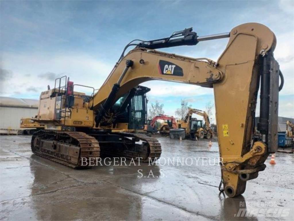 CAT 374F 대형 굴삭기 29톤 이상