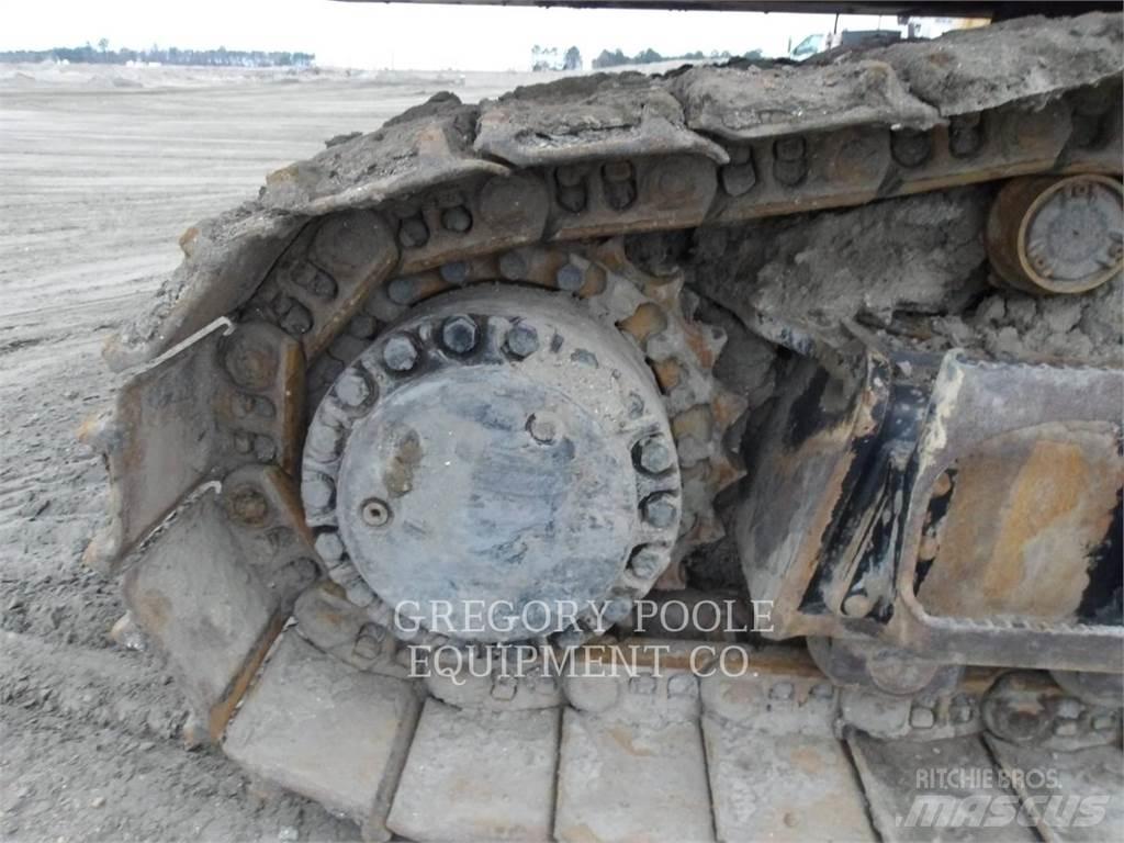 CAT 374FL 대형 굴삭기 29톤 이상