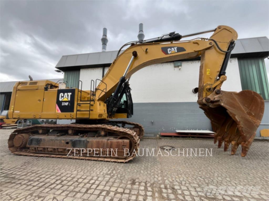 CAT 374FL 대형 굴삭기 29톤 이상