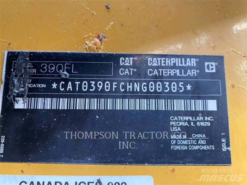 CAT 390FL 대형 굴삭기 29톤 이상