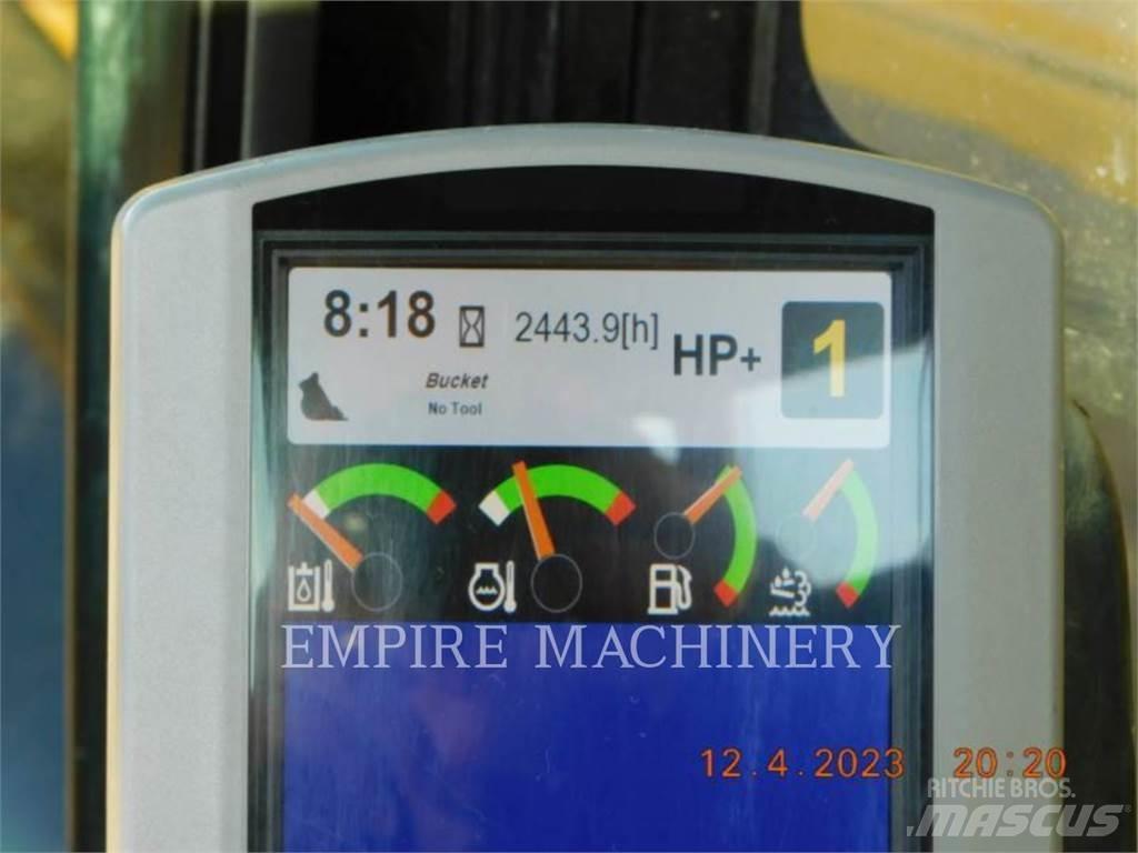 CAT 390FL GP P 대형 굴삭기 29톤 이상