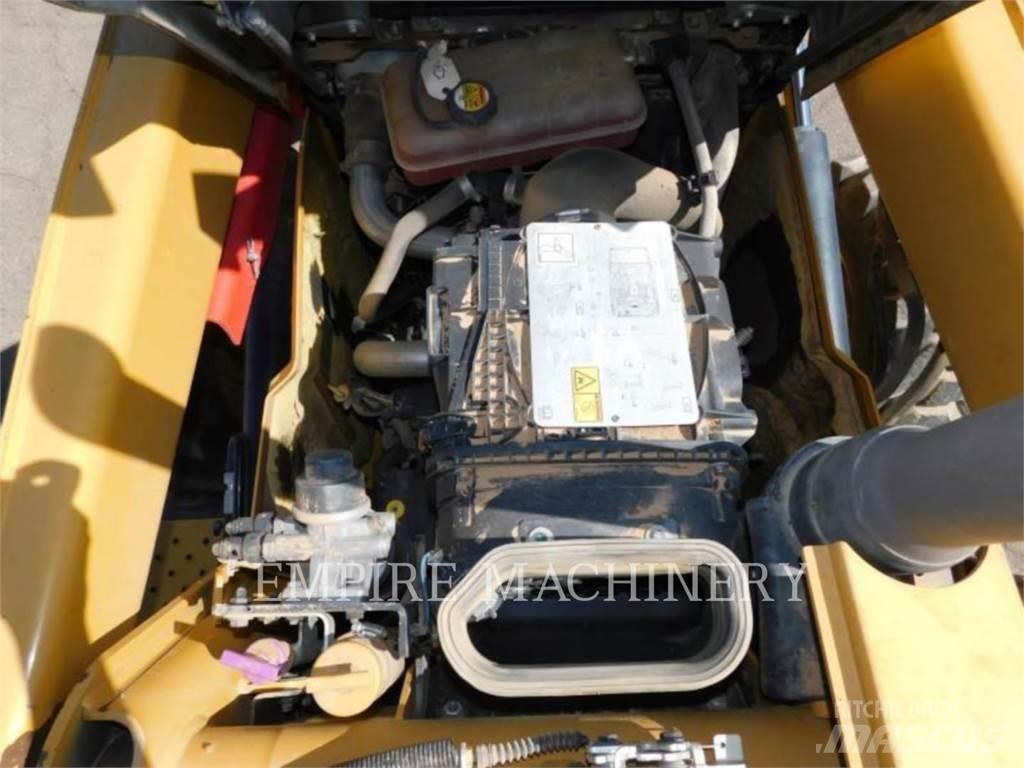 CAT 415F2 IL  휠로우더