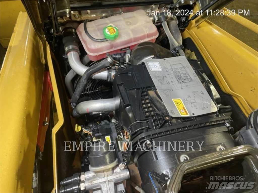 CAT 415F2 IL  휠로우더
