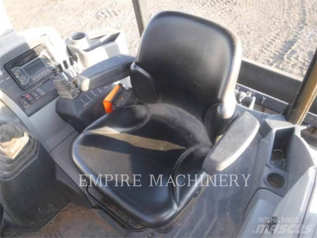 CAT 415IL  휠로우더