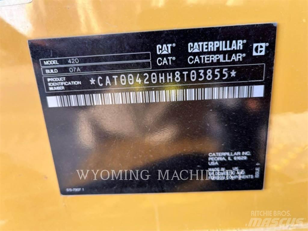 CAT 420  휠로우더