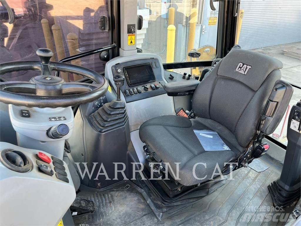 CAT 420 AE4 백호로더
