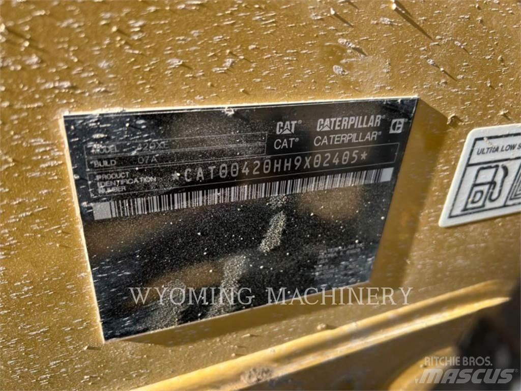 CAT 420 XE 백호로더