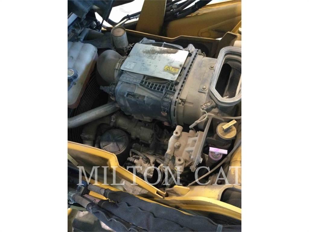 CAT 420F IT 백호로더