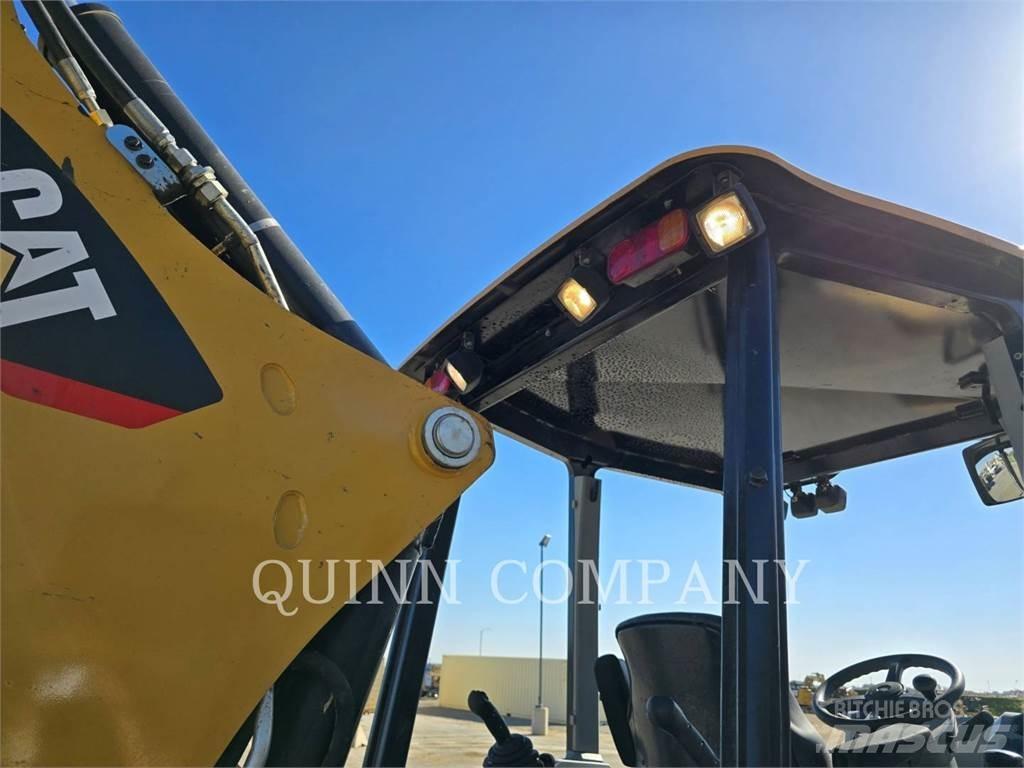 CAT 420F2 백호로더