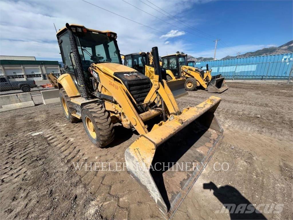 CAT 420F2 백호로더