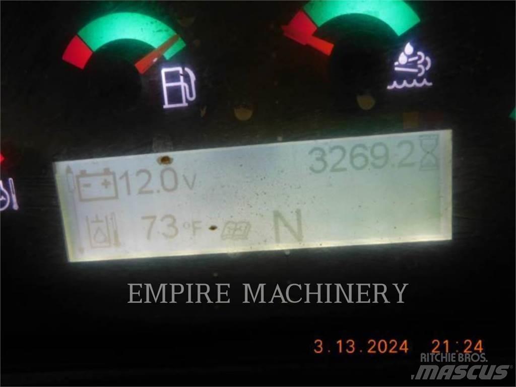 CAT 420F2 4EO 백호로더